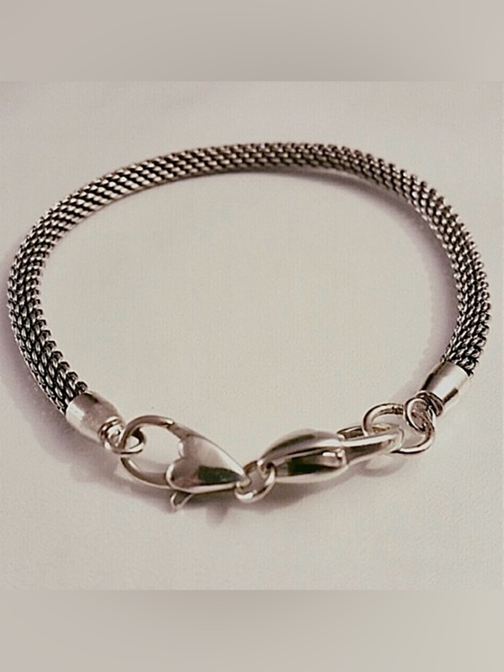 🆕Size 🆕 Brighton Beverly Glam bracelet Holds charms, beads, stoppers Silver mesh